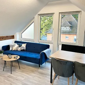 Lgh-moderne, Ruhige Wohnung, Naehe Zum Flughafen Und Autobahn, 24h-self-check-in, Vollausgestattet, Disneyplus, Waschmaschine Apartment