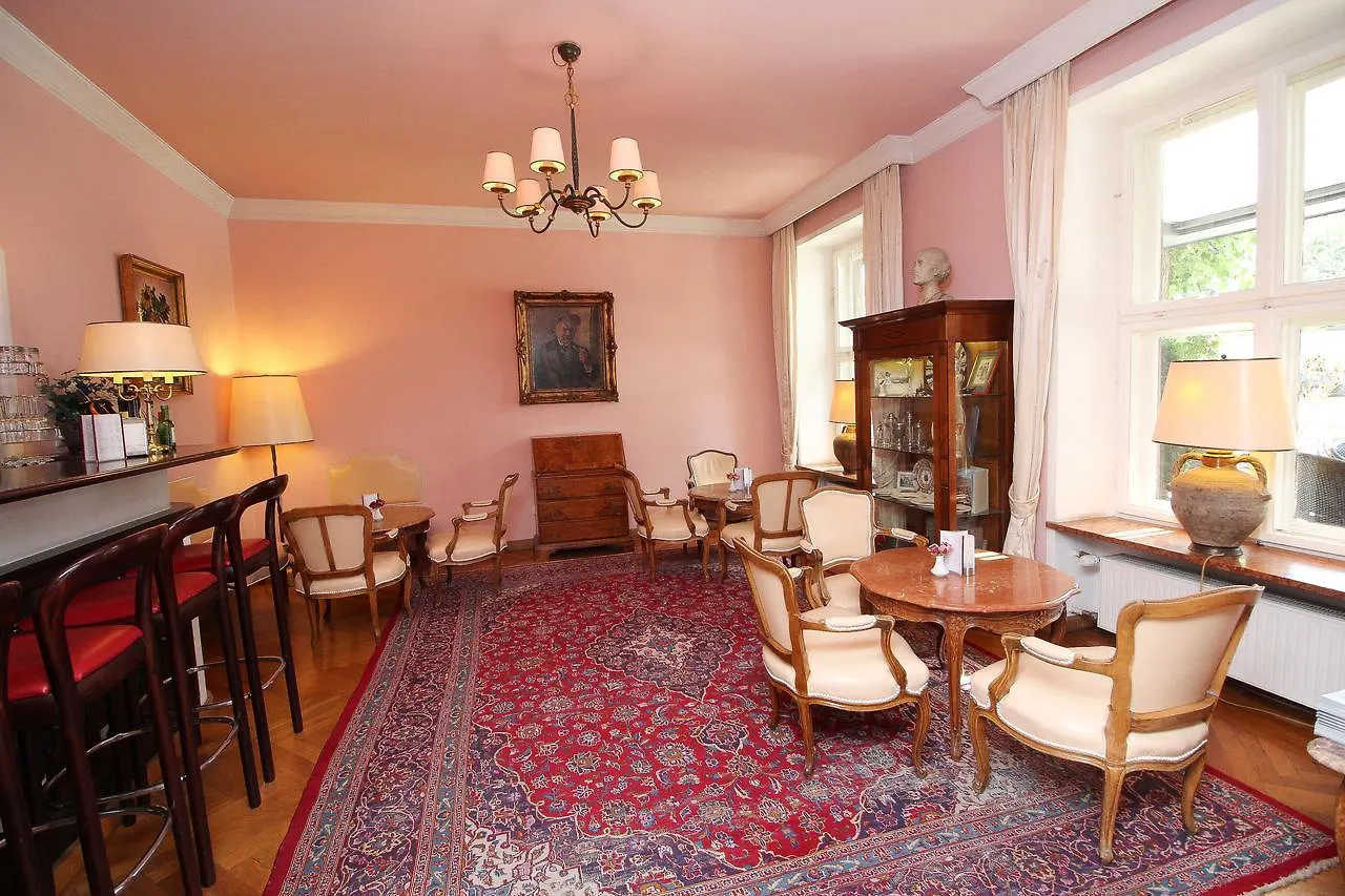 Hotel Leopold Мюнхен